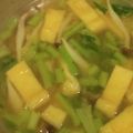 ヨシヨッシー's cooksnap of when they made 蕪の葉 味噌汁.