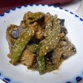 卯月のうさぎ２０１４'s cooksnap of when they made 茄子とスナップエンドウの胡麻味噌炒め.