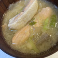 yu228's cooksnap of when they made 簡単！秋の味覚秋鮭☺鮭のあら汁.