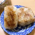 夕飯は６時です's cooksnap of when they made フライパンに絶対くっ付かない焼きおにぎり.