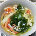 DORA＊DORA's cooksnap of when they made 【簡単＆時短】わかめとカニカマのスープ.