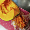 ひっこ's cooksnap of when they made スプーン入らず☆かぼちゃの種の取り方♪.