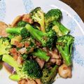 kirinda's cooksnap of when they made ブロッコリーと鶏肉のオイスターソース炒め.