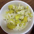 東京プレちゃん's cooksnap of when they made さつま芋を白だしだけで炊き込み ごはん.