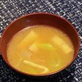 Ｒ３２ＧＴＲ's cooksnap of when they made 油あげと長ねぎの味噌汁.