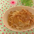 hikarin♪'s cooksnap of when they made 生姜焼きトッピン具の焼きそば♪.