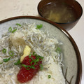papikun's cooksnap of when they made 簡単でうまい！しらすといくら丼.