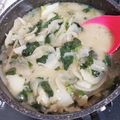 さち♡はるひ's cooksnap of when they made ほうれん草&玉ねぎとじゃが芋のお味噌汁.