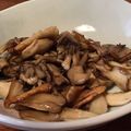単身赴任自炊's cooksnap of when they made 5分でお箸が止まらない！舞茸バター炒め♡.