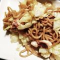 まぶたん's cooksnap of when they made イカとキャベツの焼きそば♪.