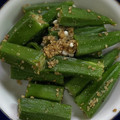 もずく☆☆'s cooksnap of when they made レンジで簡単☆オクラのゴマ和え.