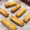 のすのっしー's cooksnap of when they made 材料４つ！米粉ショートブレッド.