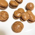 かぼちゃん⁎∗'s cooksnap of when they made 乾燥なし！簡単♪空洞なしチョコマカロン.
