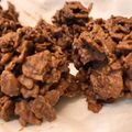 まろももたろう's cooksnap of when they made 簡単☆サクサク☆同量で☆チョコクランチ.