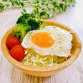 Satoco❋'s cooksnap of when they made サラダの上に目玉焼き〜.