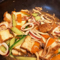 クックZTL54V☆'s cooksnap of when they made 夏バテ防止☆厚揚げとイカのピリ辛炒め.