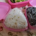 はちみつlove's cooksnap of when they made 混ぜ込んで♡白ごまの塩おにぎり♡.