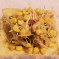 私市ビッキーズ津門巳's cooksnap of when they made “揚げの貝割れ大根梅和えオンザお揚げ”.