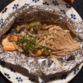 mmm_izumi's cooksnap of when they made 鮭ときのこと玉ねぎのホイル焼き.