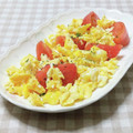 umemodoki's cooksnap of when they made ごま油香る♪かんたんトマトと卵の中華炒め.