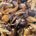 ルキアート★'s cooksnap of when they made きのこの炒め煮 ☆えのき、椎茸、しめじ等.