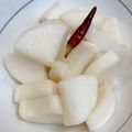 やよい・M's cooksnap of when they made 【農家のレシピ】半割大根漬け.