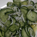 ヨシヨッシー's cooksnap of when they made きゅうりとしらすの酢の物.