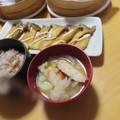 よちりん's cooksnap of when they made さつま揚げと大根、じゃがいものお味噌汁.