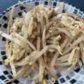 リラシャン's cooksnap of when they made スピードレシピ☆もやしのゆかり炒め.