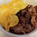 しらたまこむぎ's cooksnap of when they made オムライス風♪豚コマで生姜焼き他人丼.