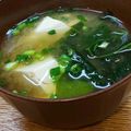 プルンバゴ's cooksnap of when they made 基本のみそ汁☆豆腐とわかめ.
