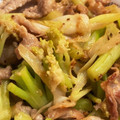 サンコバ点眼液's cooksnap of when they made カリフローレとネギと豚バラのマヨポン炒め.
