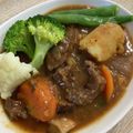 しゃちっぺ's cooksnap of when they made 圧力鍋で、お肉とろとろビーフシチュー.