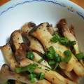 ｅｋ４'s cooksnap of when they made 超簡単‼お弁当用塩こしょうエリンギ炒め.