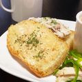 ☆GSSQHY☆'s cooksnap of when they made 朝食やおつまみに♪明太バタートースト.