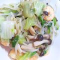 世界の亀山's cooksnap of when they made 簡単♪　レタス＆もやしのとろみ中華風炒め.