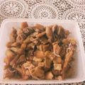 みちばたの花's cooksnap of when they made 出汁がジュワっ♪紅ずいきの炒め煮＆下処理.