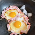 まこさんど's cooksnap of when they made 目玉焼きの作り方♥氷で油がはねない焼き方.