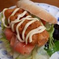 yumelon88's cooksnap of when they made 照り焼きチキンバーガー☆から揚げアレンジ.
