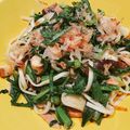 yokoyoko76's cooksnap of when they made 麺つゆで簡単☆春菊とツナの焼きうどん.