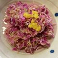 クックUW92JL☆'s cooksnap of when they made 菊の花のかんたん酢漬け.
