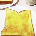 三つ葉つくし's cooksnap of when they made カリッ♪じゅわ～♪シュガートースト.