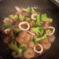 ALICETY's cooksnap of when they made ブロッコリー×海鮮♥本格中華炒め♥.