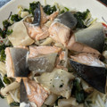 ＭＩ−ＳＡＮ's cooksnap of when they made 鮭ともやしのレンジ蒸し.