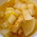 ヒロ♪エリ's cooksnap of when they made 大量消費！白菜と大根の鶏だし醤油スープ.
