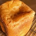 アマチャン's cooksnap of when they made 簡単ホームベーカリー薄力粉100％食パン.