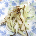 トムラウシ's cooksnap of when they made 大根の皮　塩こんぶで簡単和え物.