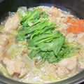 クックM6DK2O☆'s cooksnap of when they made 手羽と白菜とほうれん草で【もつ鍋風】.