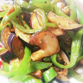 とかげっこ's cooksnap of when they made 椎茸・ナス・ピーマンのオイスターマヨ炒め.