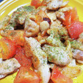 konasan☆'s cooksnap of when they made ぷりぷり鶏もも肉とトマトの塩胡椒焼き.